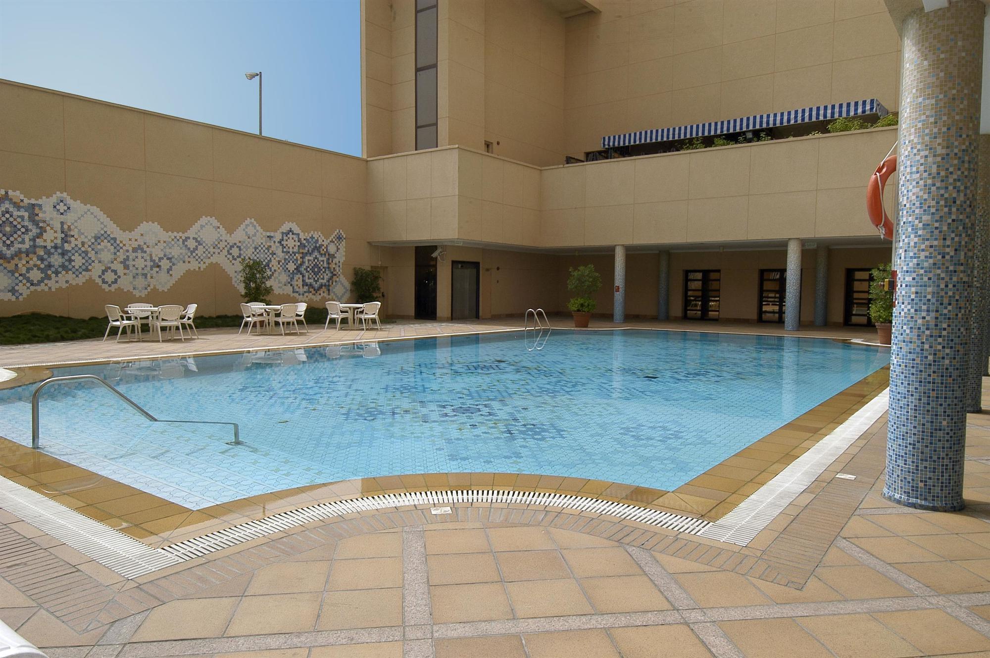 Le Meridien Jeddah Jidá Facilidades foto Swimming pool