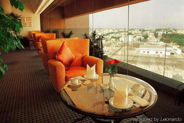 Le Meridien Jeddah Jidá Exterior foto Club Lounge